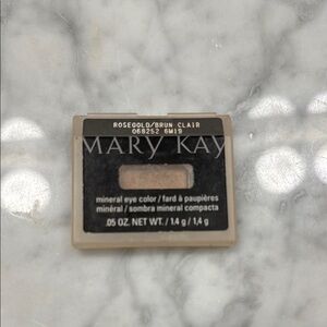 Mary Kay Mineral Eye Color in Rose Gold